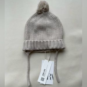 Zara Toddler Pom Hat 3-5yo